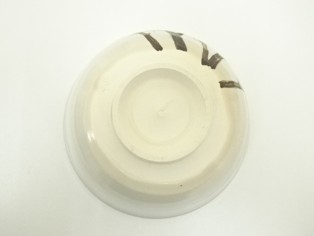 茶碗■仁清造 菊絵 割り高台 古いお茶道具 花 桐箱入り 古美術 骨董品■ 茶碗□仁清造 菊絵 割り高台 古いお茶道具 花 桐箱入り 古美術 骨董